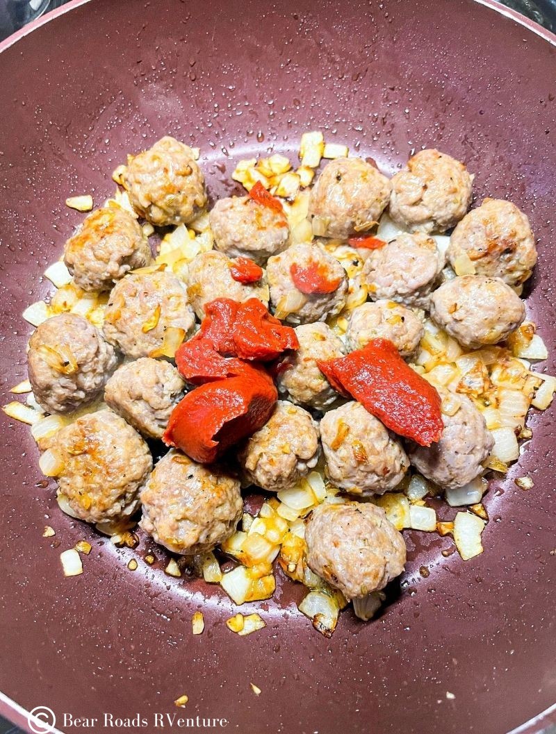 cooked sausage meat balls